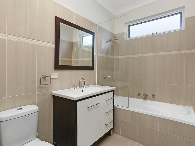 48 Lavinia Street, Seven Hills NSW 2147