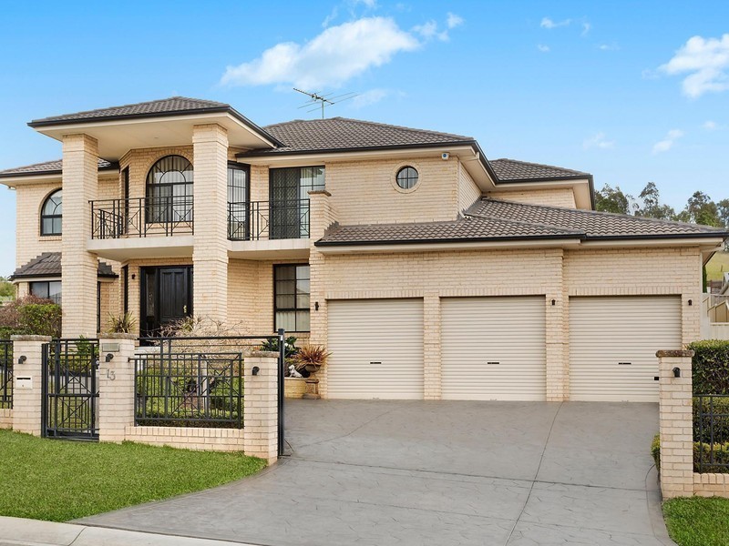 13 Ulster Street, Cecil Hills NSW 2171