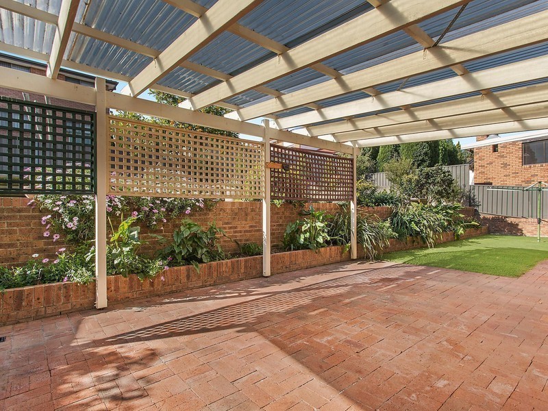 12 Bilpin Place, Bossley Park NSW 2176