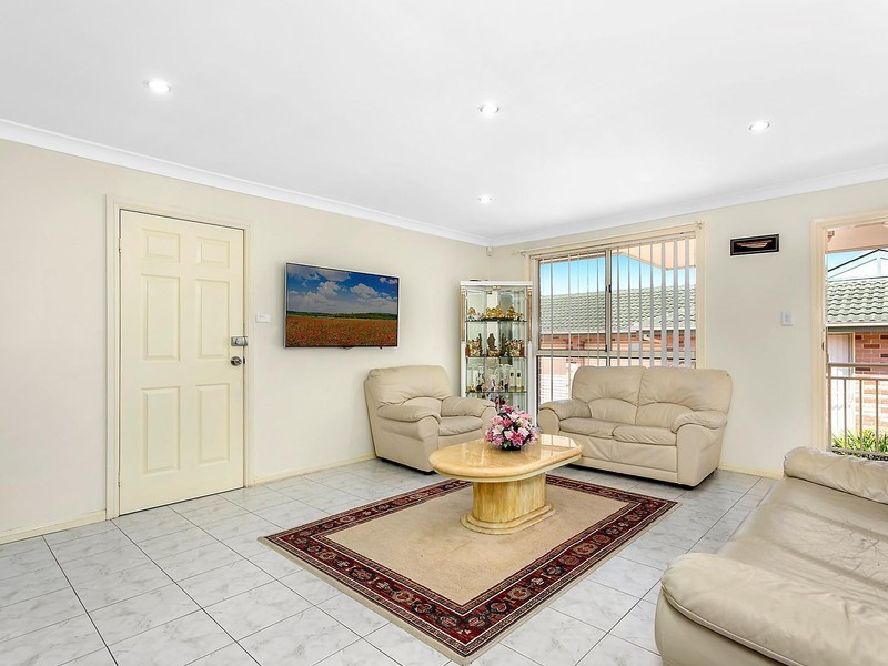 2/64 Spurway Street, Ermington NSW 2115