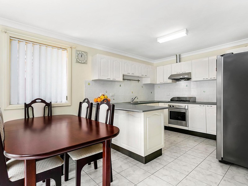 2/64 Spurway Street, Ermington NSW 2115