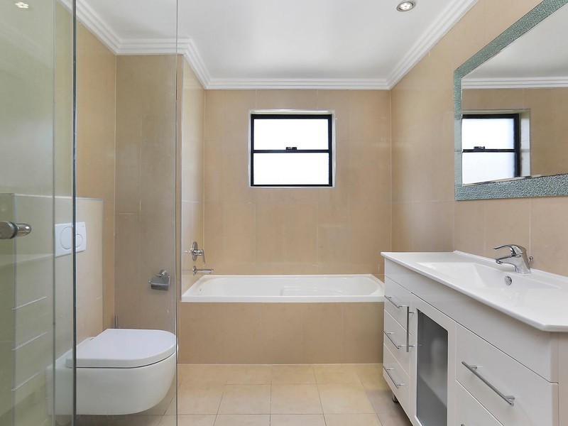 1A Wyuna Place, Oatlands NSW 2117