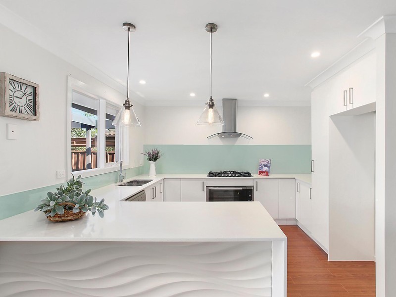 6 Lawrence Street, Seven Hills NSW 2147