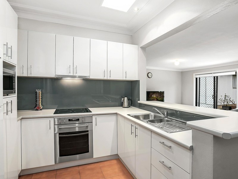 8 Elbe Street, Seven Hills NSW 2147