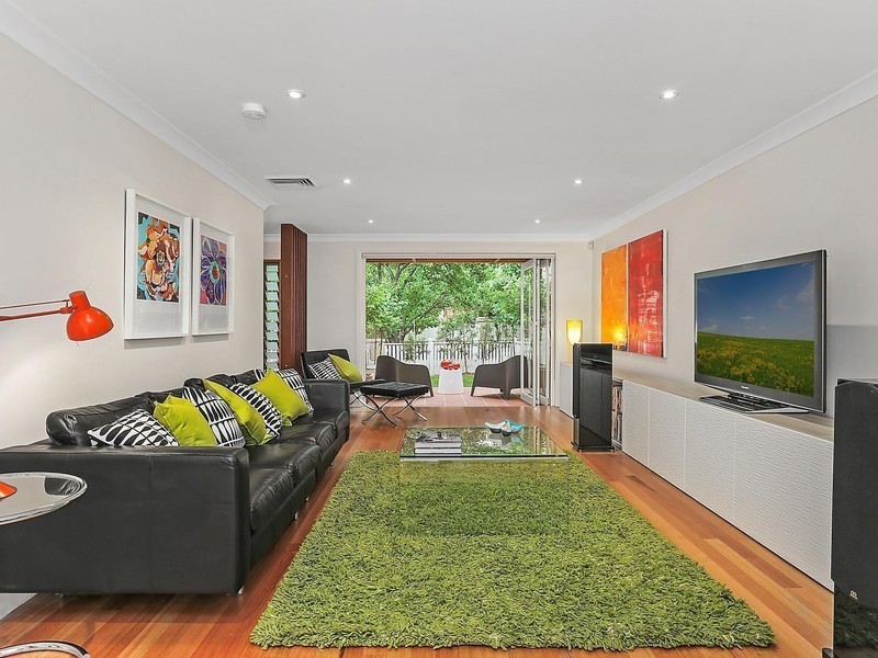 9 The Grove, Oatlands NSW 2117