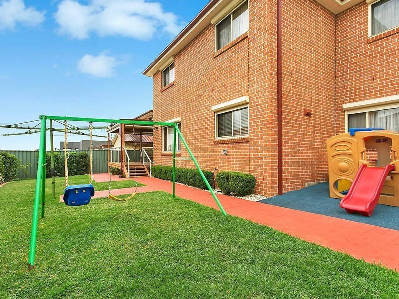 29 Kiernan Crescent, Abbotsbury NSW 2176