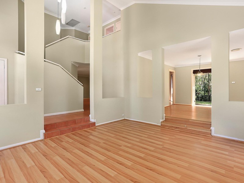 10 Cleary Place, Casula NSW 2170