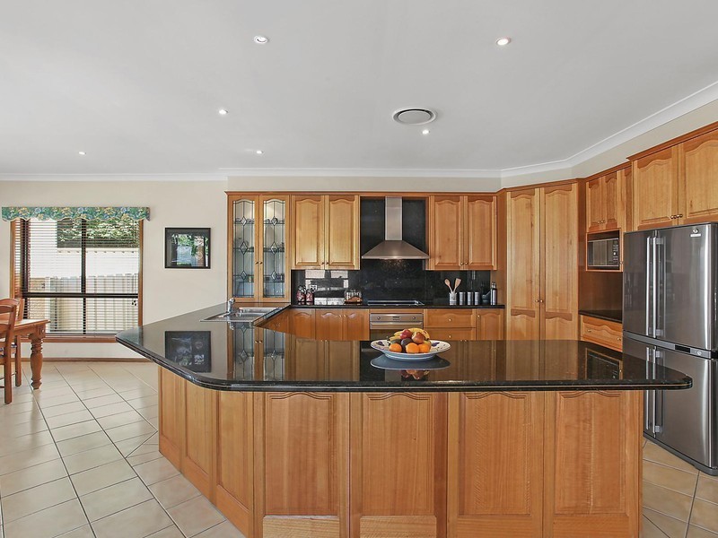 2 Helena Road, Cecil Hills NSW 2171