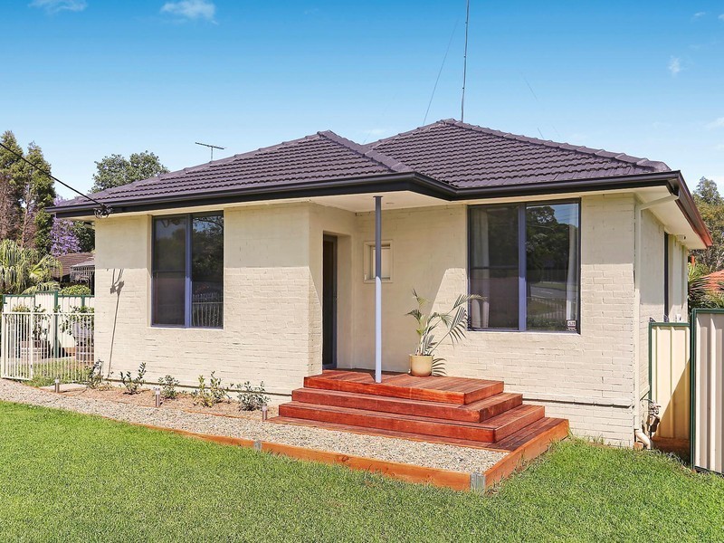 23 Vardys Road, Lalor Park NSW 2147