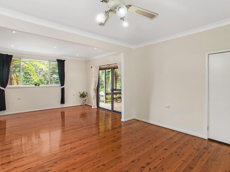 18 Barbara Boulevard, Seven Hills NSW 2147