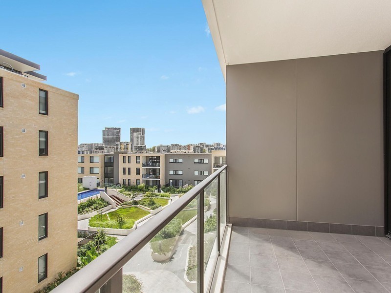 506/19 Verona Drive, Wentworth Point NSW 2127