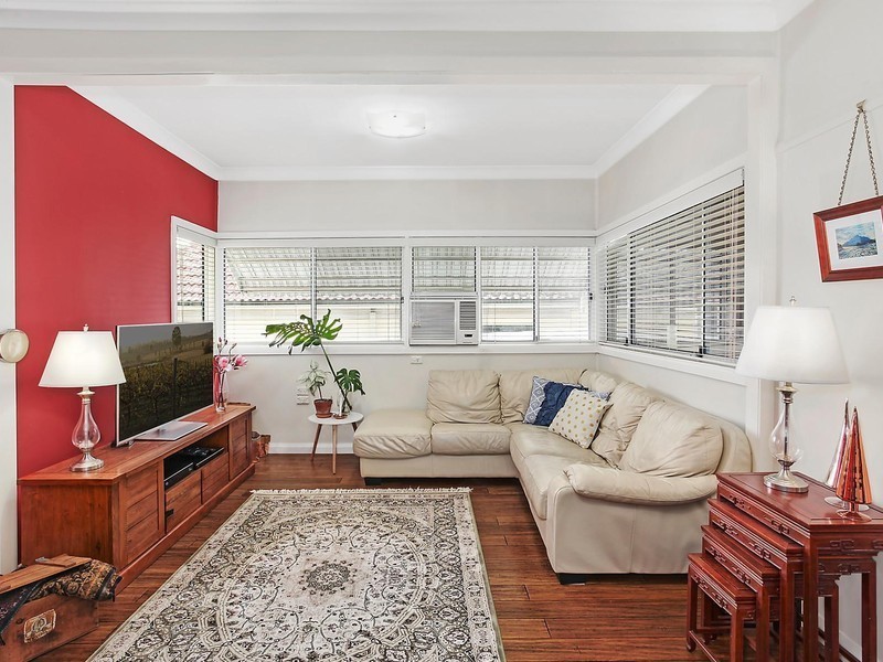 28 Elsinore Street, Merrylands NSW 2160