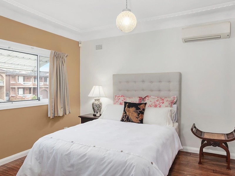 28 Elsinore Street, Merrylands NSW 2160