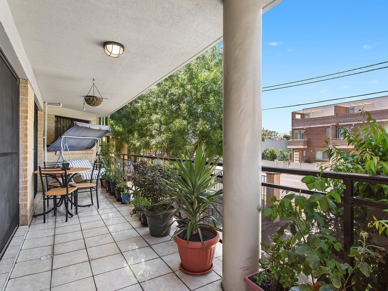 2/82 Beaconsfield Street, Silverwater NSW 2128