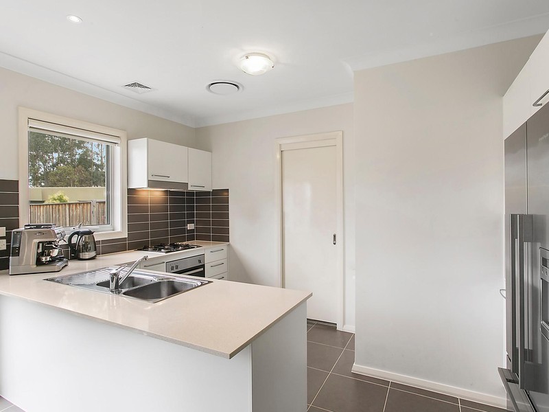 119 Hemsworth Avenue, Middleton Grange NSW 2171