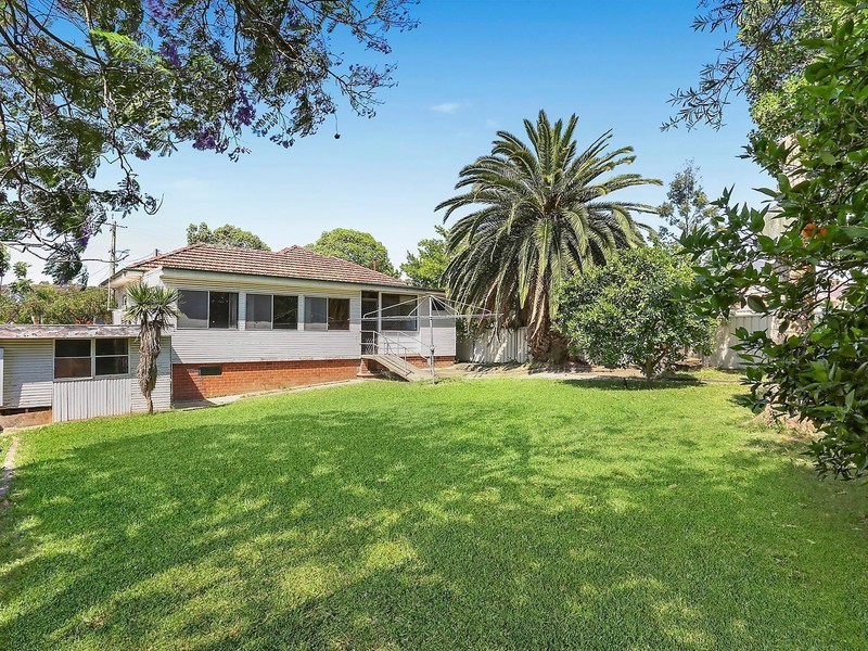 15 Endeavour Street, Seven Hills NSW 2147