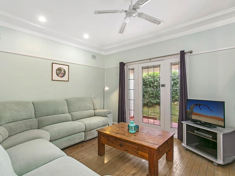 24 Koorool Avenue, Lalor Park NSW 2147