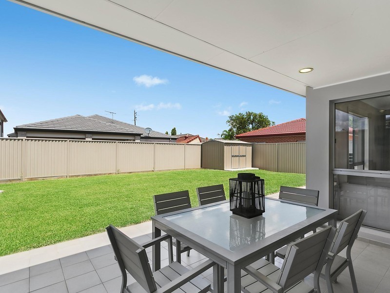 5 Murrumbidgee Street, Bossley Park NSW 2176