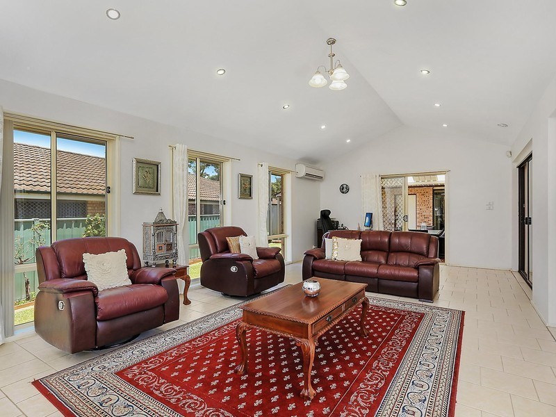 78 Hawkesworth Parade, Kings Langley NSW 2147