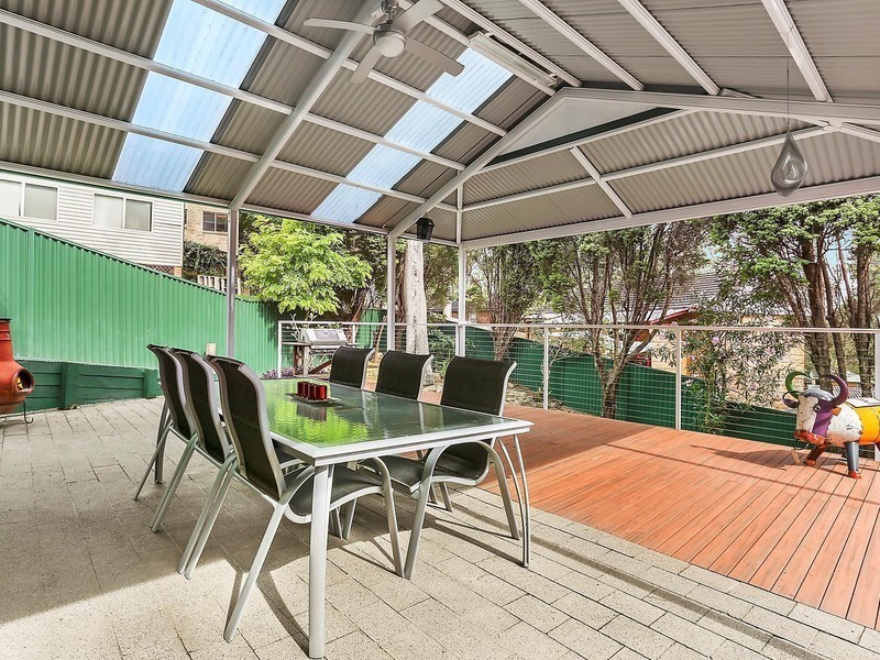 11 Loville Avenue, Seven Hills NSW 2147