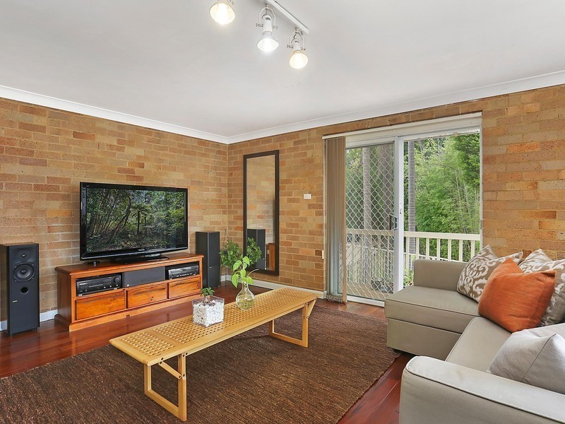 6 Randal Crescent, North Rocks NSW 2151