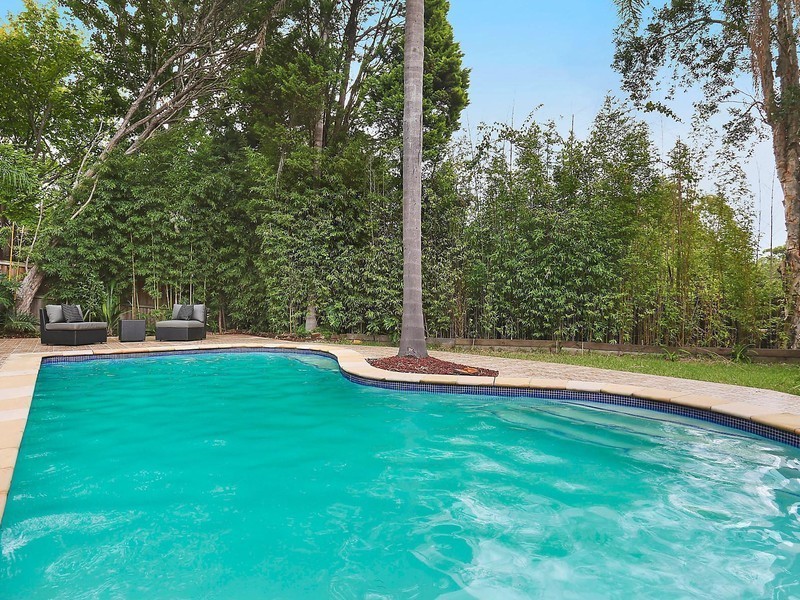 6 Randal Crescent, North Rocks NSW 2151