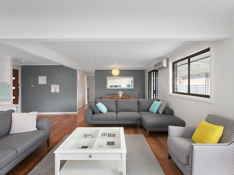 8 Dalbertis Street, Abbotsbury NSW 2176