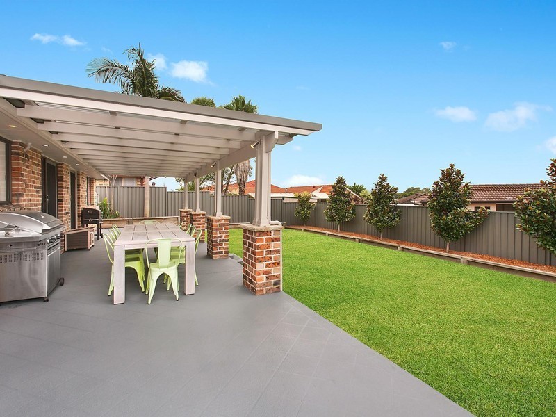 8 Dalbertis Street, Abbotsbury NSW 2176