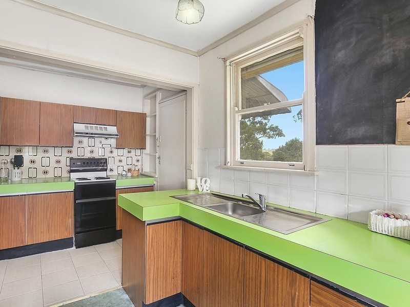 11 Crestbrook Street, Seven Hills NSW 2147