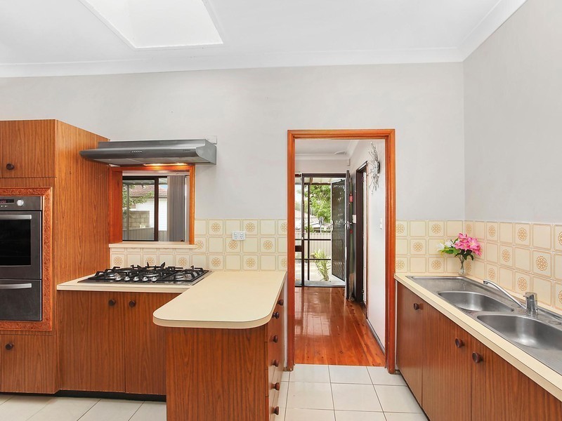 33 Marks Avenue, Seven Hills NSW 2147