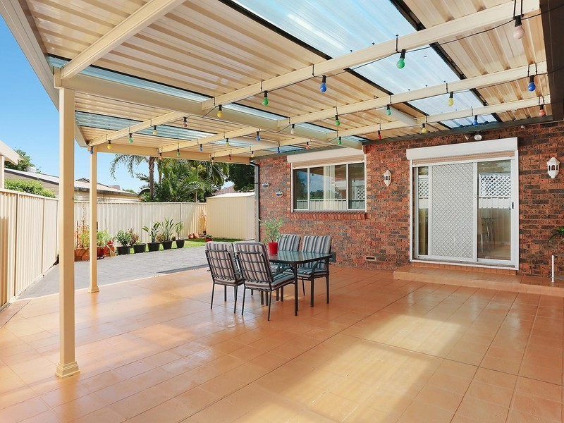 13 Whitlam Avenue, Edensor Park NSW 2176