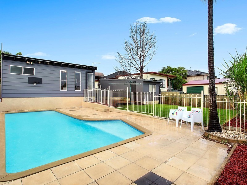 41 Hilltop Avenue, Blacktown NSW 2148