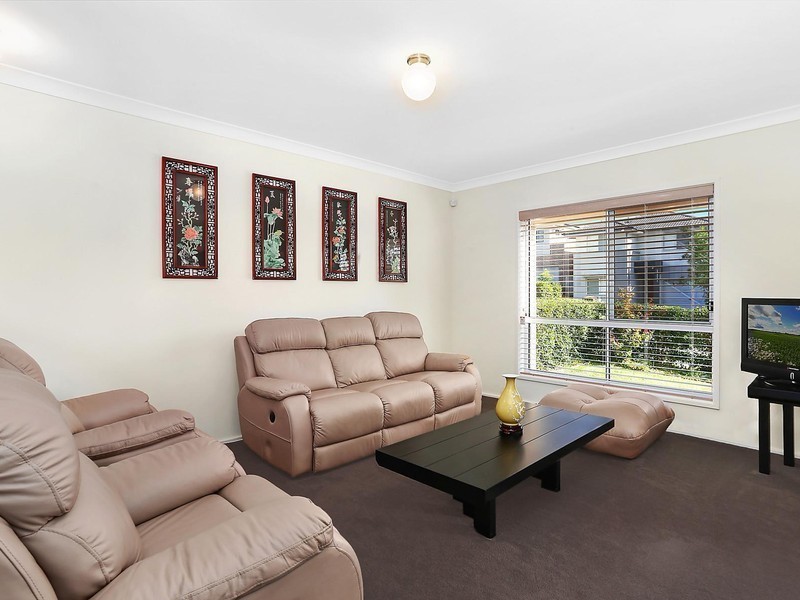 6 Jirrang Street, Pemulwuy NSW 2145