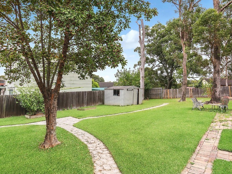 15 Vera Street, Seven Hills NSW 2147