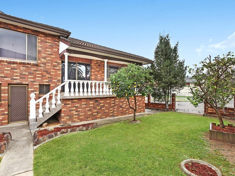 1 Buchan Place, Wetherill Park NSW 2164