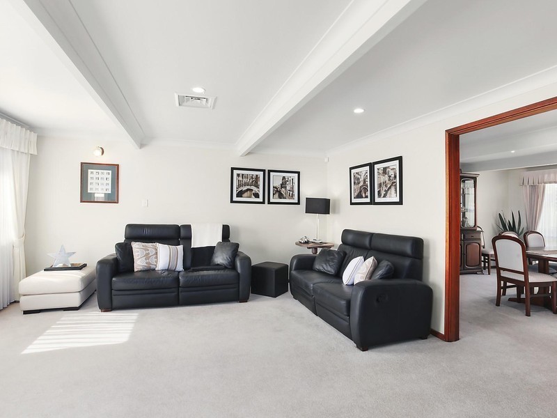 8 Agius Street, Winston Hills NSW 2153