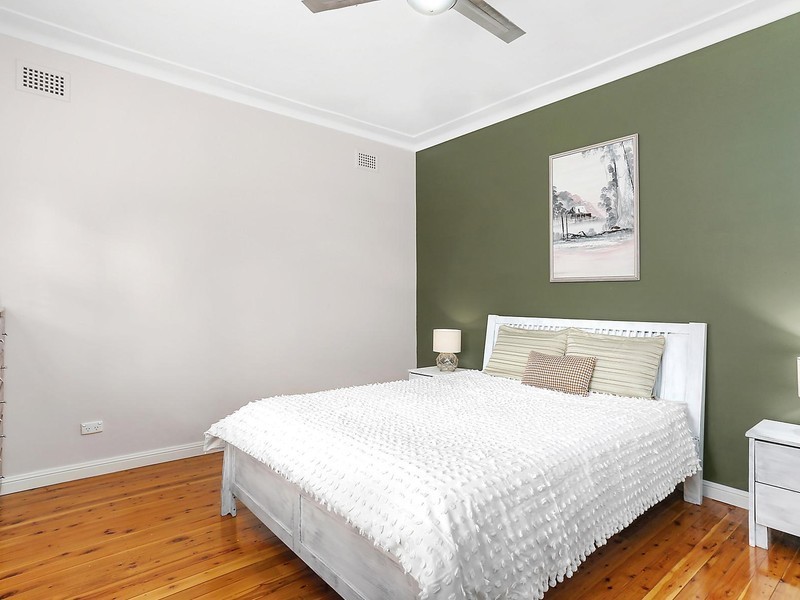 32 Carole Street, Seven Hills NSW 2147