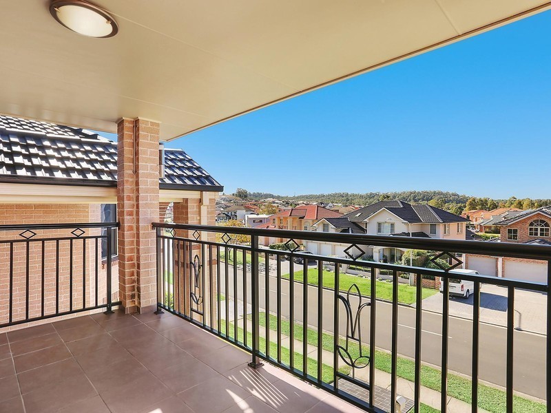 35 Feodore Drive, Cecil Hills NSW 2171