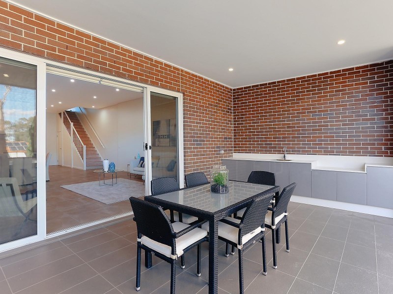 18A Edgeware Road, Prospect NSW 2148