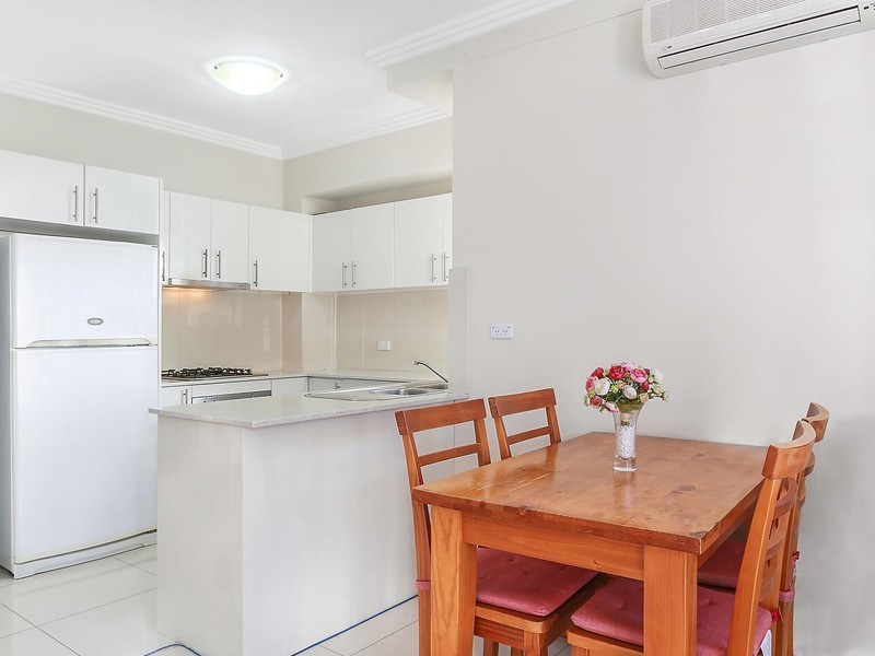 8/149 Pitt Street, Merrylands NSW 2160