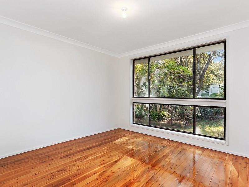 30 Dalton Place, Fairfield West NSW 2165