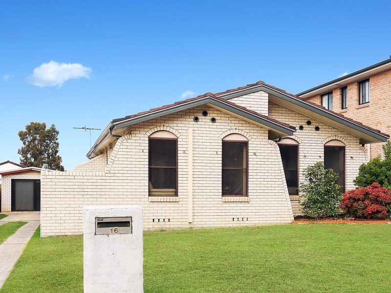 16 Gissing Street, Wetherill Park NSW 2164