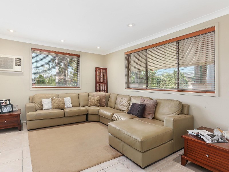 4 Bayfield Road, Greystanes NSW 2145