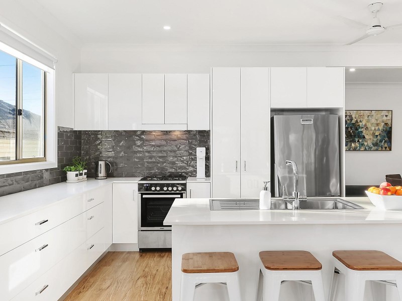 2 Adina Street, Seven Hills NSW 2147