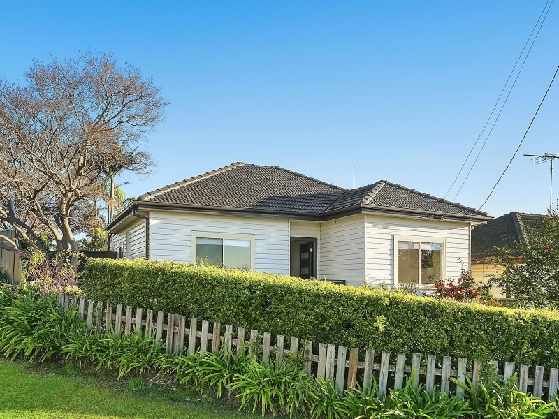 2 Adina Street, Seven Hills NSW 2147