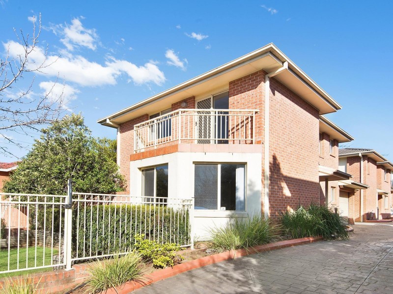 8/616 The Horsley Drive, Smithfield NSW 2164
