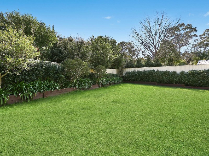 4 Melbourne Road, Winston Hills NSW 2153