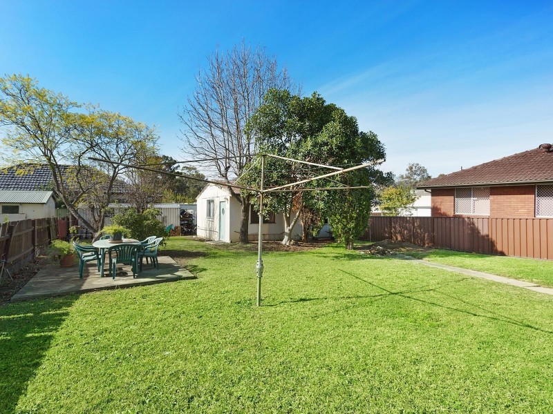 11 Doonside Crescent, Blacktown NSW 2148