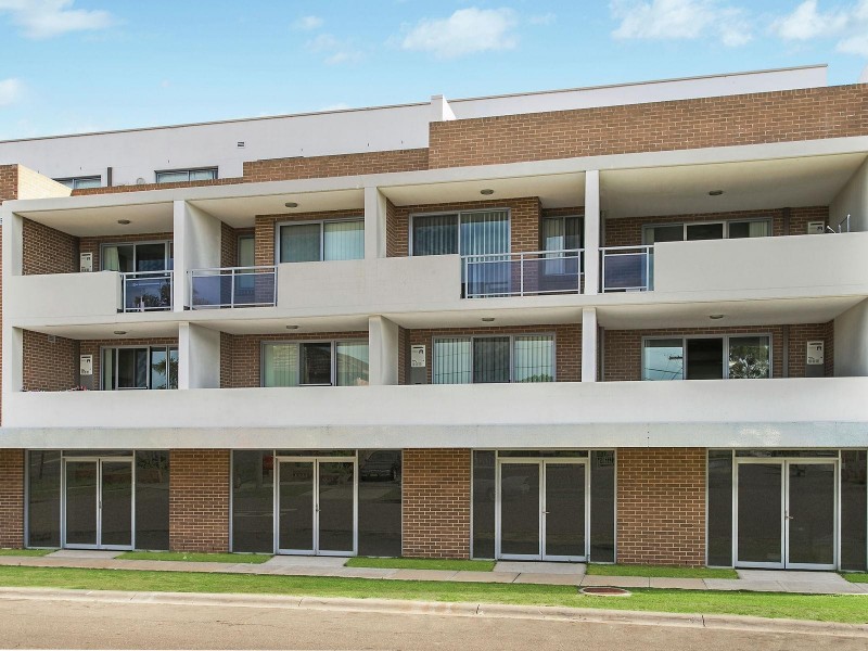 32/128 Woodville Road, Merrylands NSW 2160