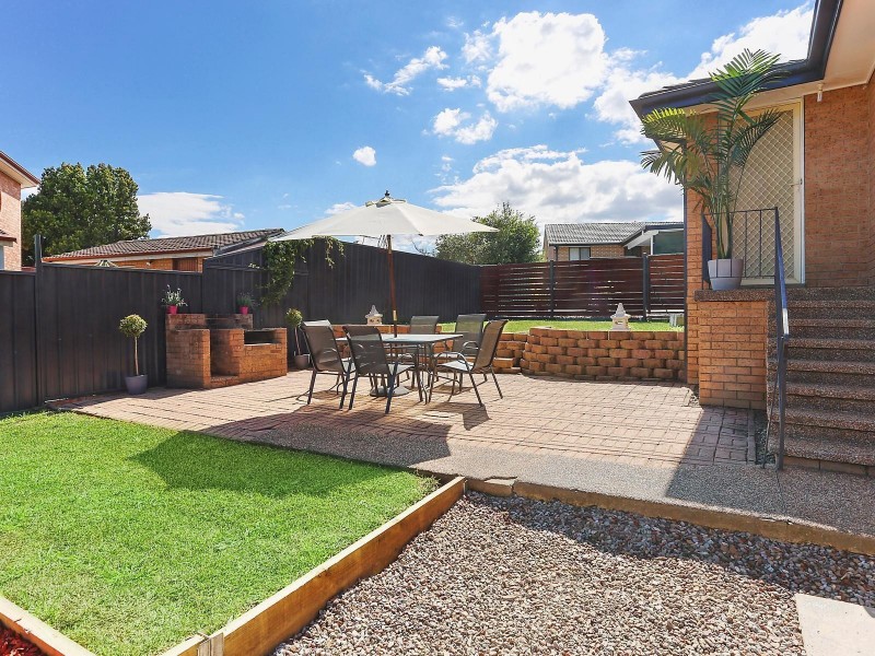 39 Roland Street, Bossley Park NSW 2176